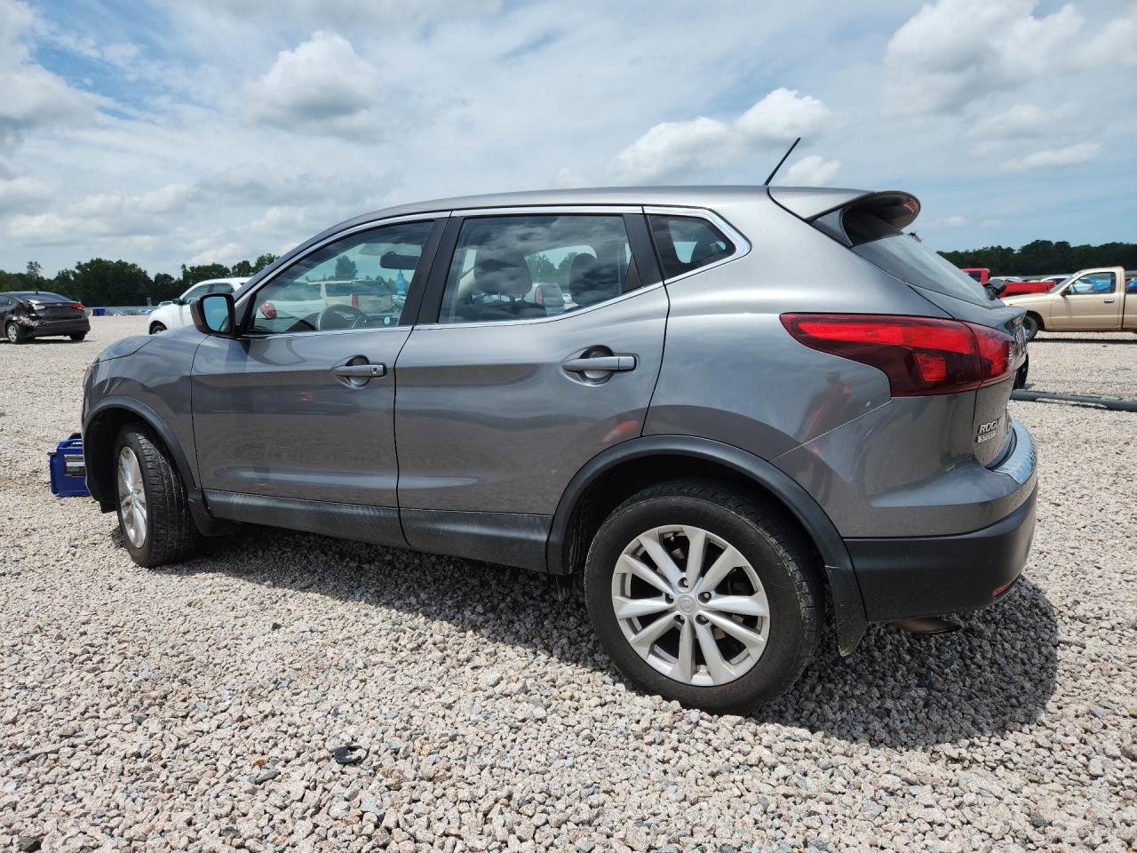 2018 NISSAN ROGUE SPORT S — снимка 2