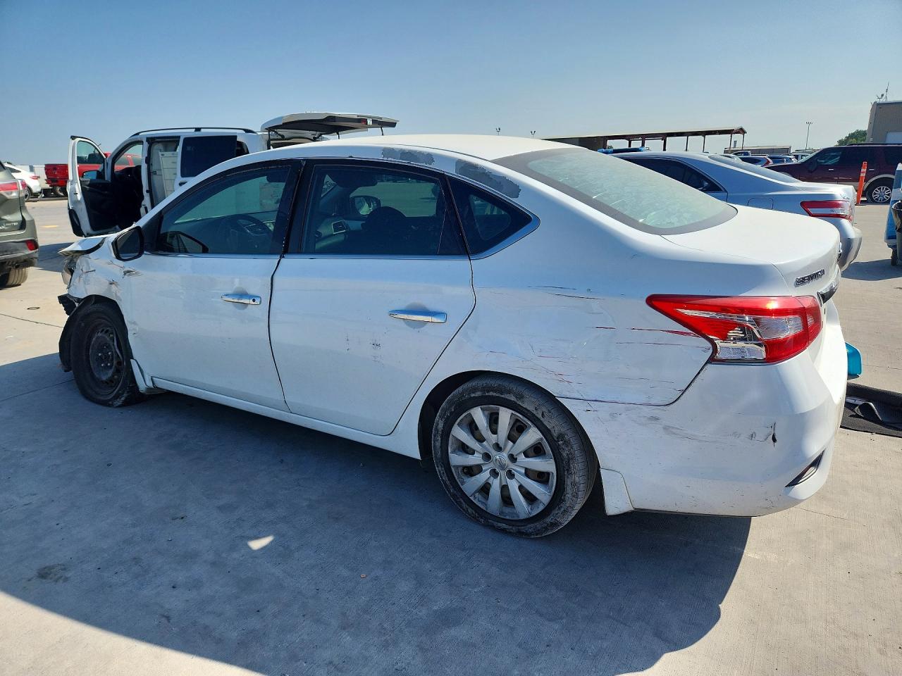 2016 NISSAN SENTRA S — снимка 2