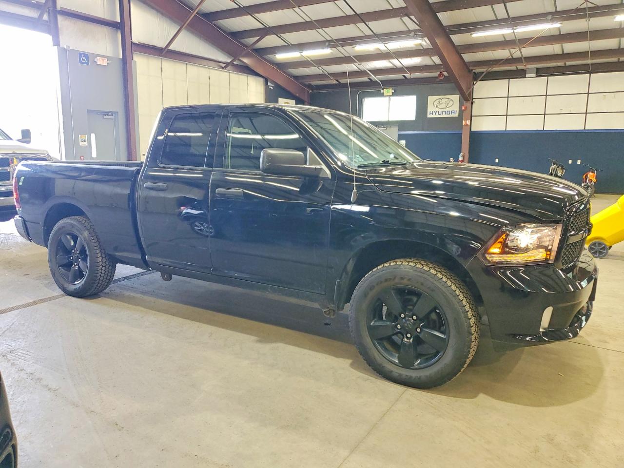 2015 RAM 1500 ST — снимка 4