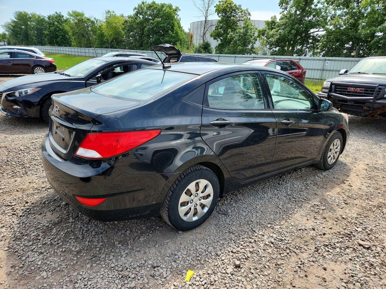 2017 HYUNDAI ACCENT SE — снимка 3