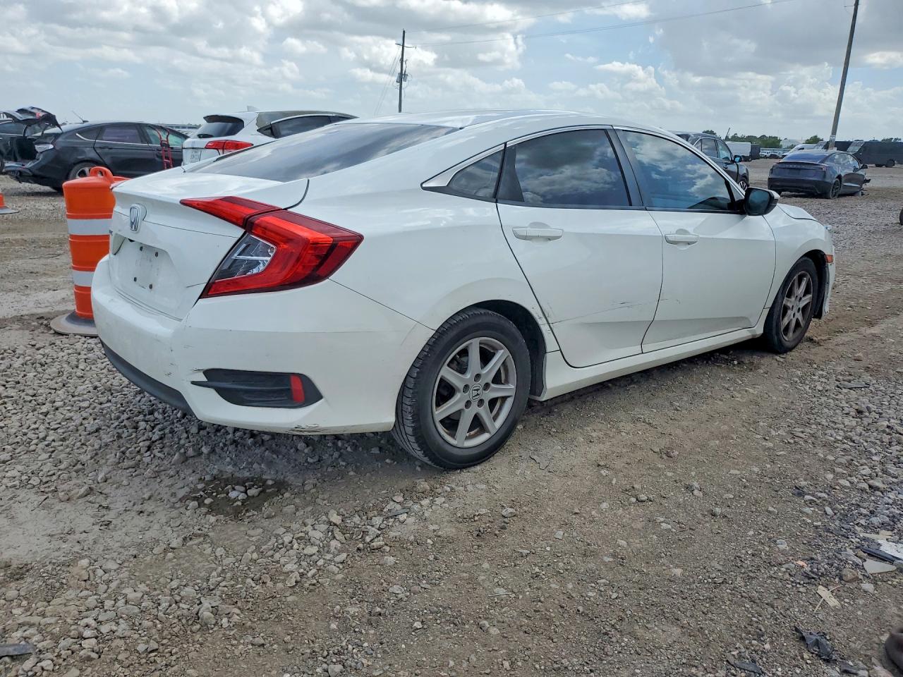 2016 HONDA CIVIC LX — снимка 3