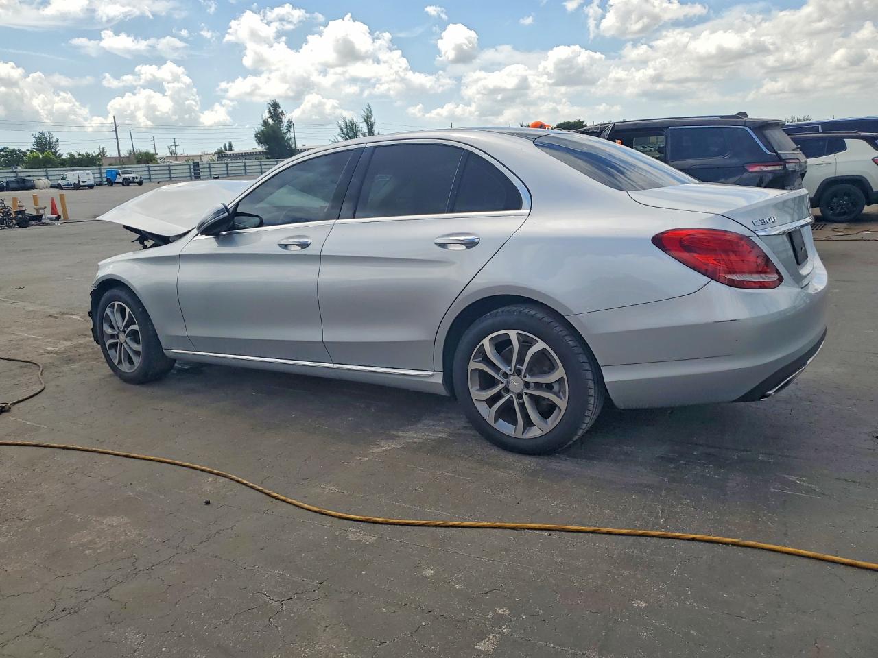 2017 MERCEDES-BENZ C 300 4MATIC — снимка 2
