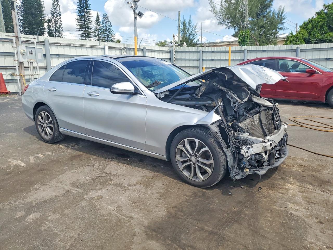 2017 MERCEDES-BENZ C 300 4MATIC — снимка 4