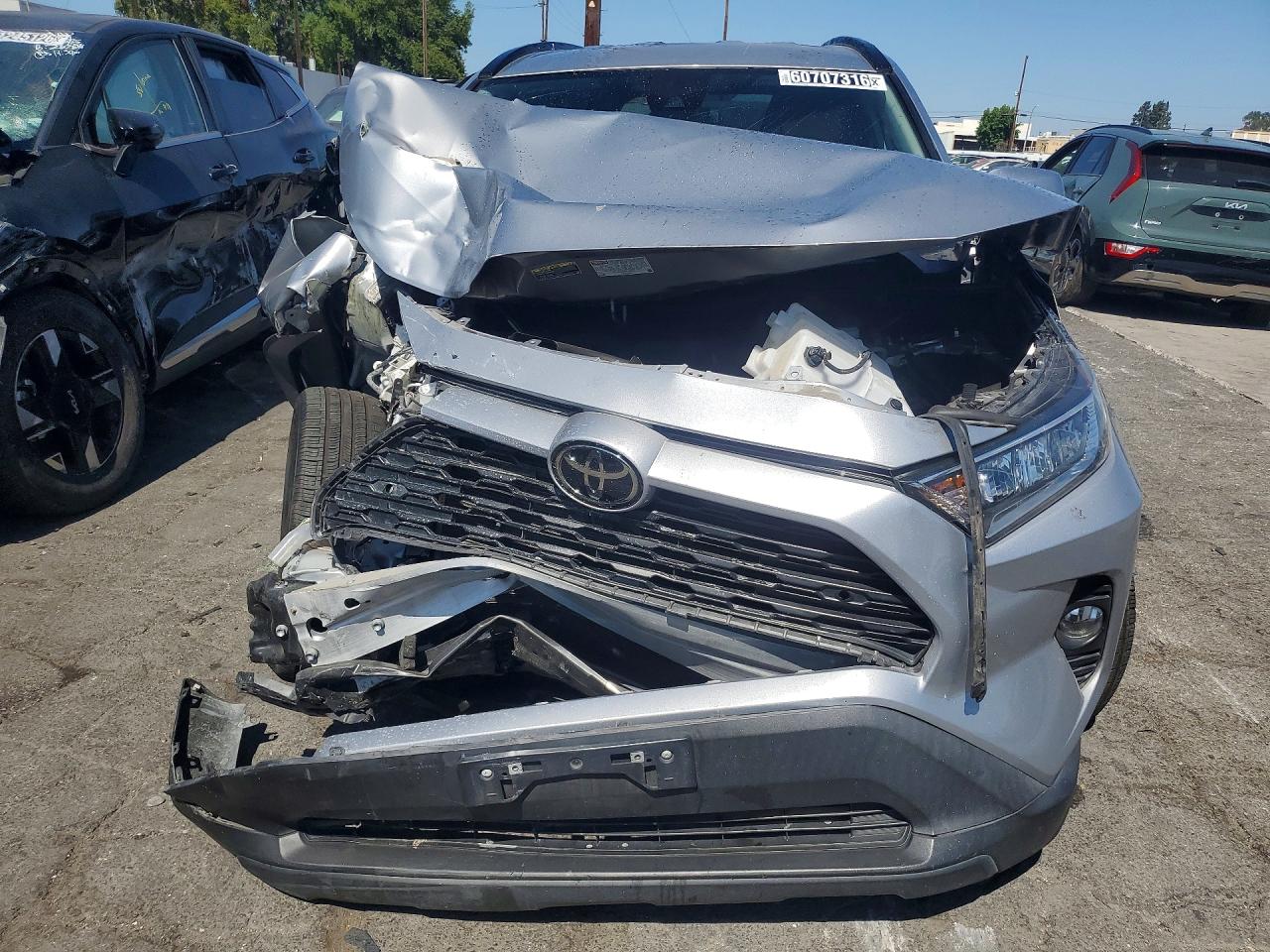 2021 TOYOTA RAV4 XLE — снимка 5