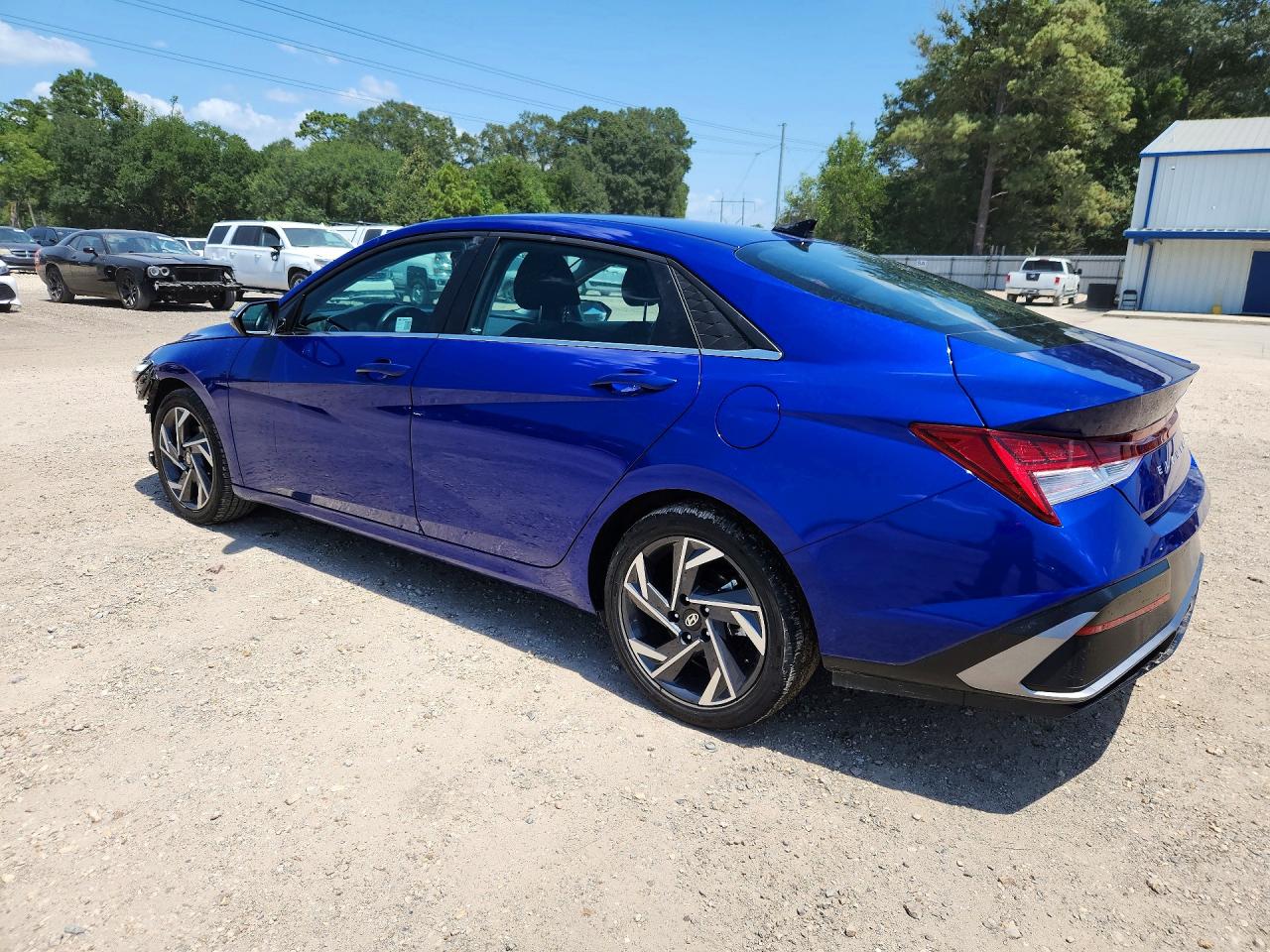 2025 HYUNDAI ELANTRA SEL — снимка 2