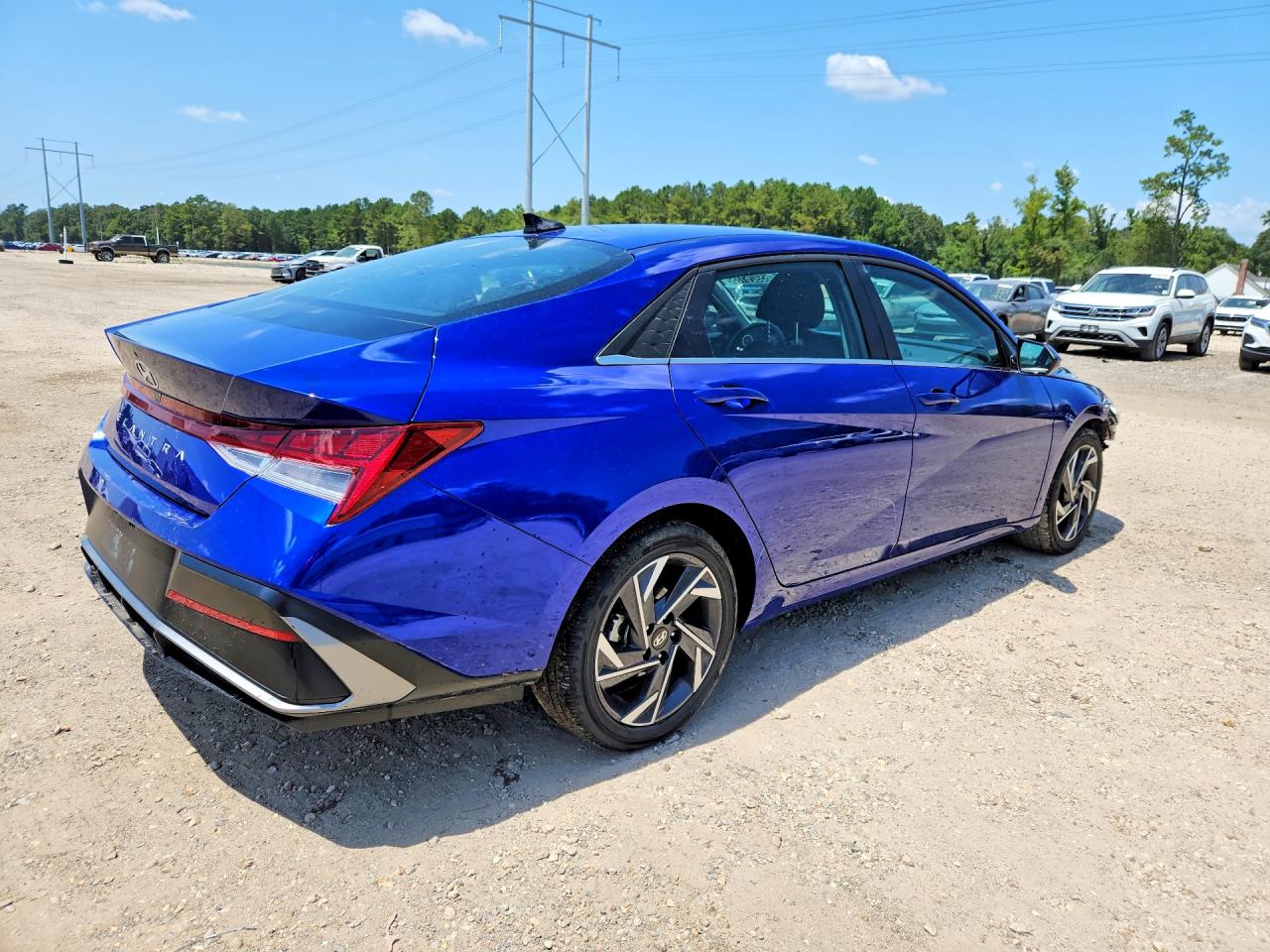 2025 HYUNDAI ELANTRA SEL — снимка 3