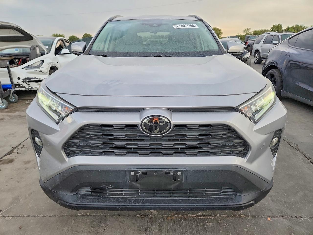 2019 TOYOTA RAV4 XLE PREMIUM — снимка 5