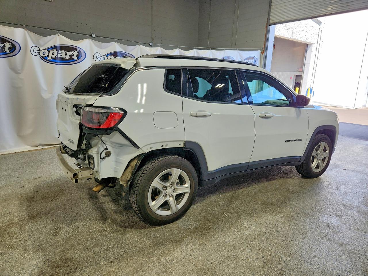 2023 JEEP COMPASS LATITUDE — снимка 3