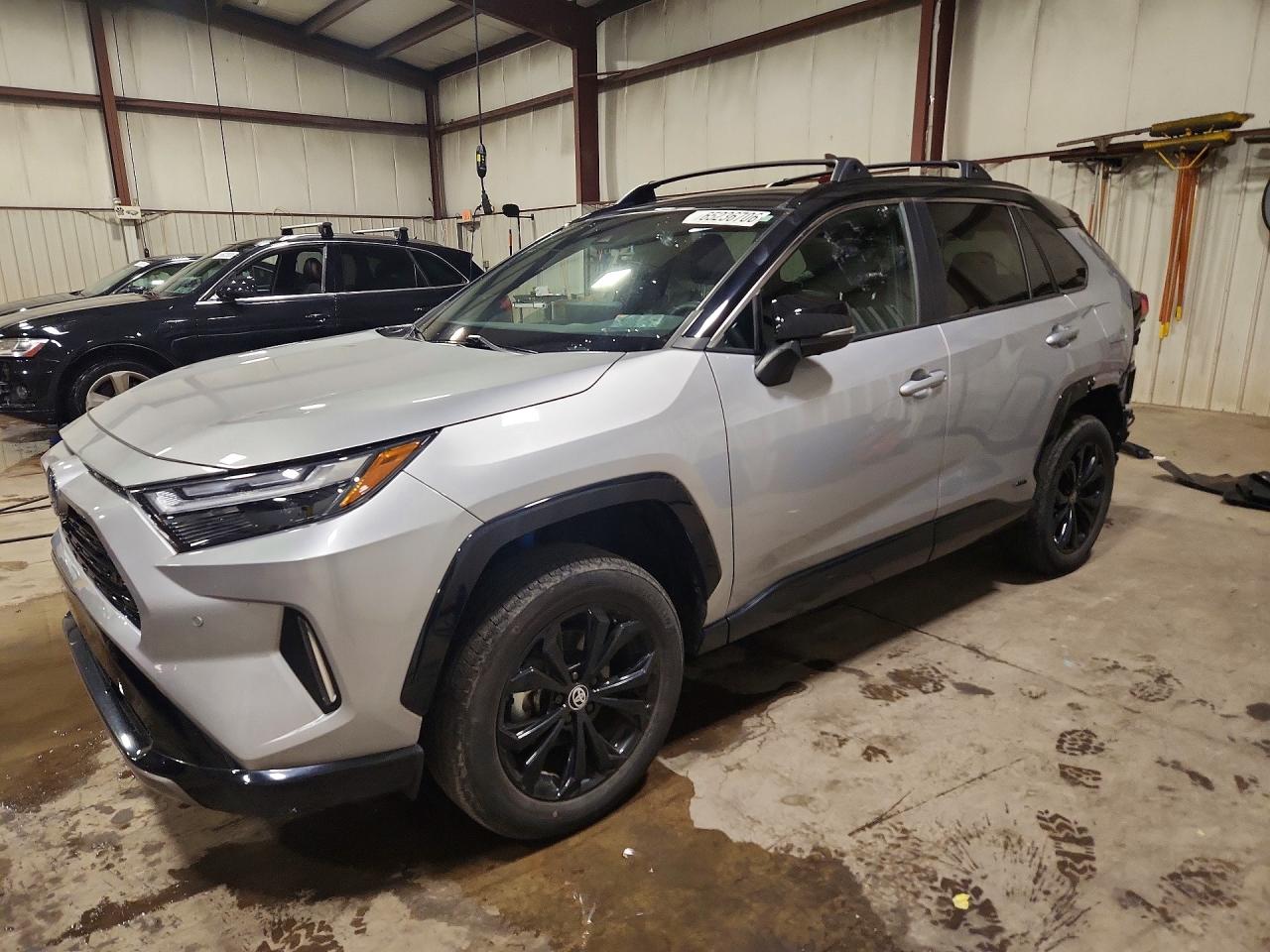 2023 TOYOTA RAV4 XSE