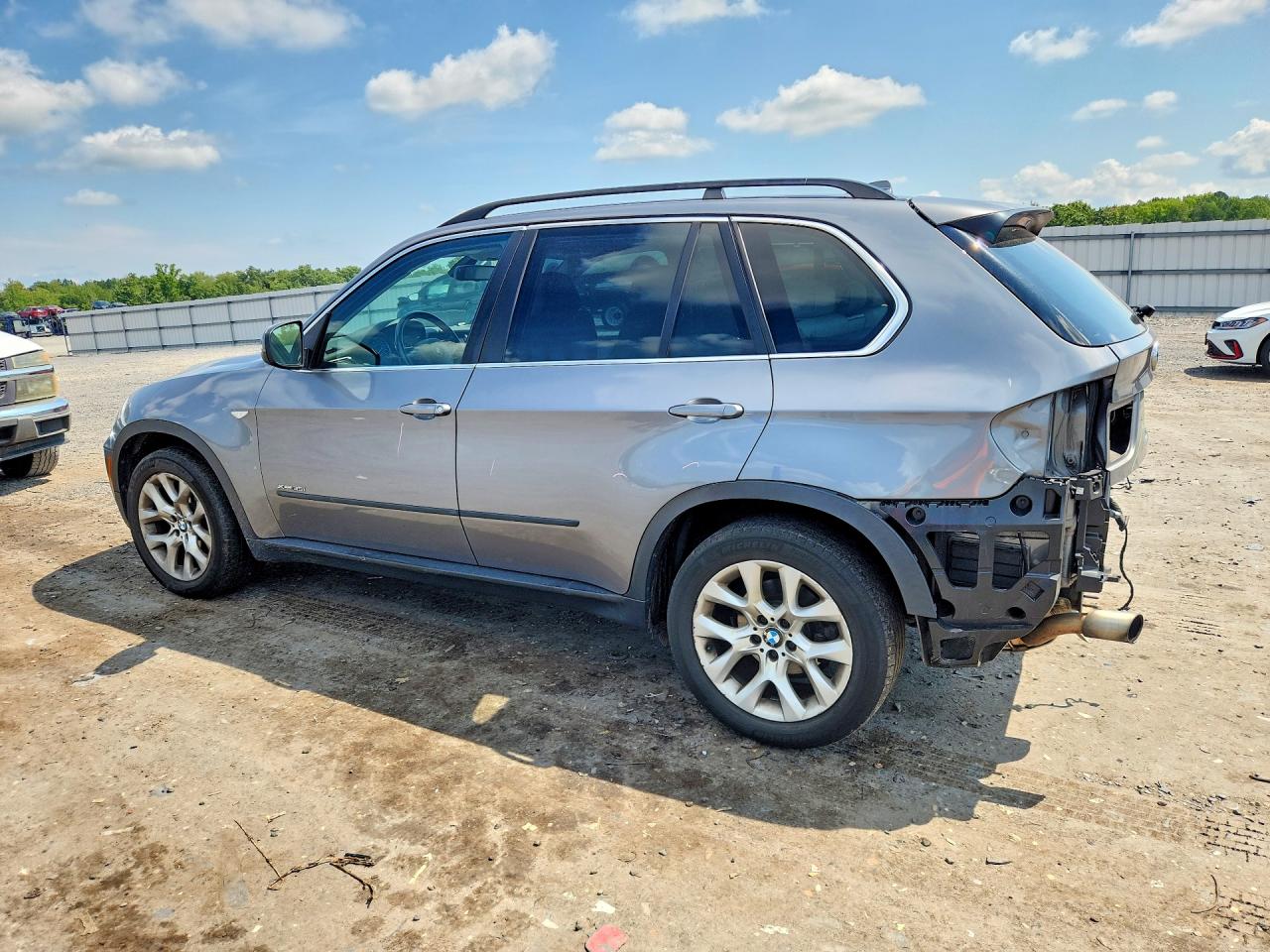 2013 BMW X5 XDRIVE35I — снимка 2