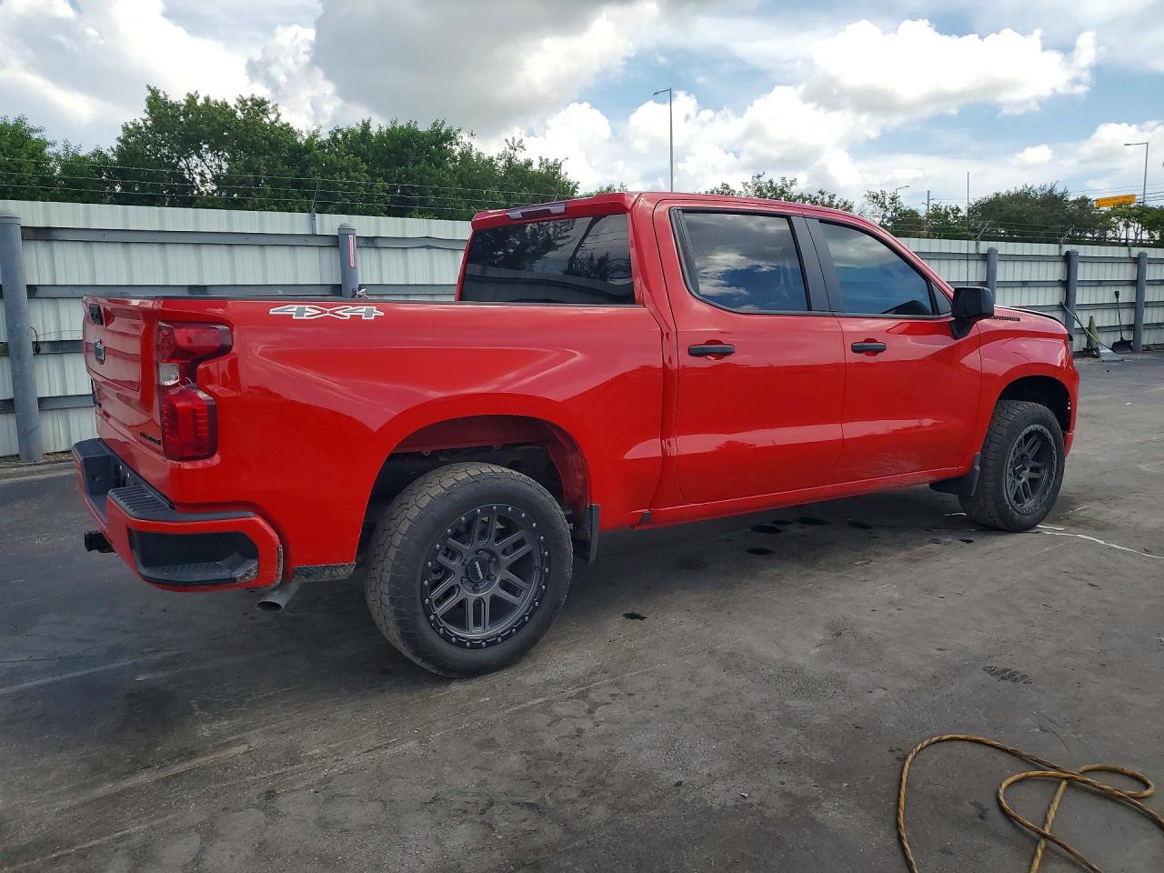 2025 CHEVROLET SILVERADO K1500 CUSTOM — снимка 3