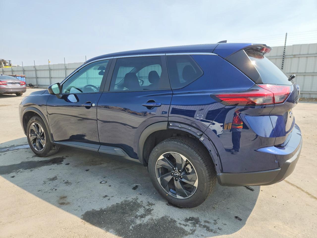 2025 NISSAN ROGUE SV — снимка 2