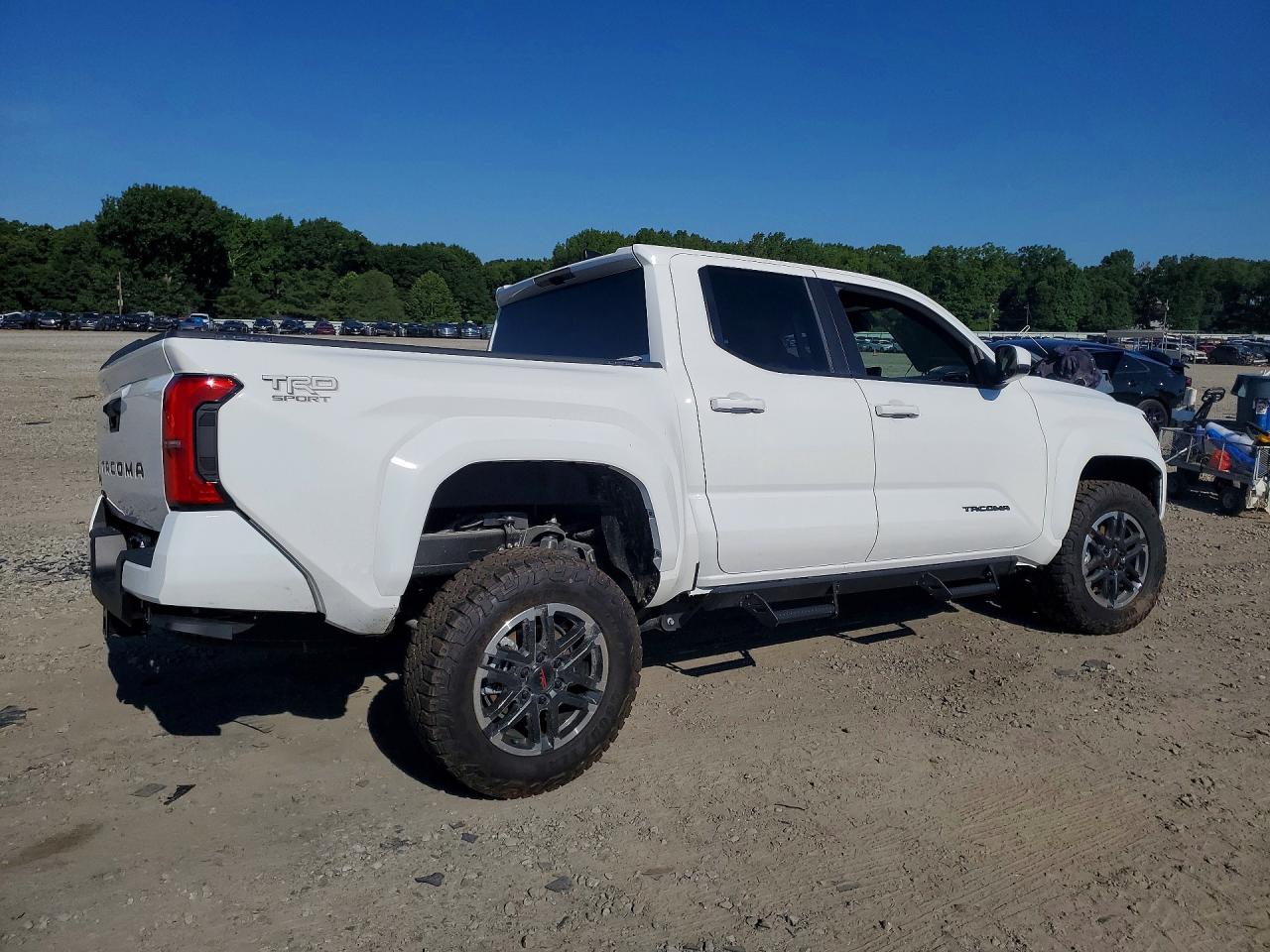 2026 TOYOTA TACOMA TRD SPORT — снимка 3