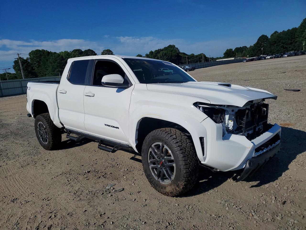 2026 TOYOTA TACOMA TRD SPORT — снимка 4