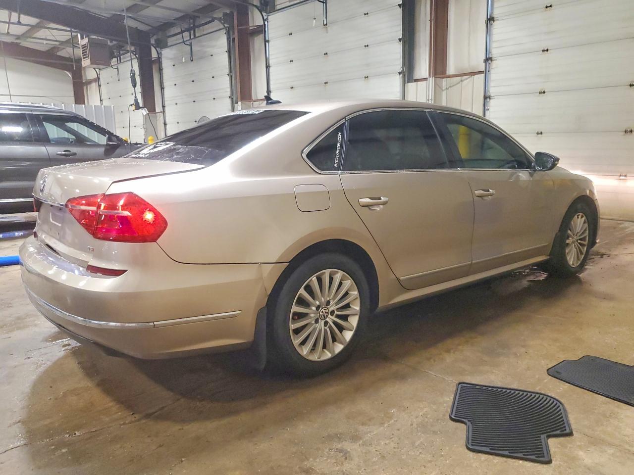 2016 VOLKSWAGEN PASSAT SE — снимка 3