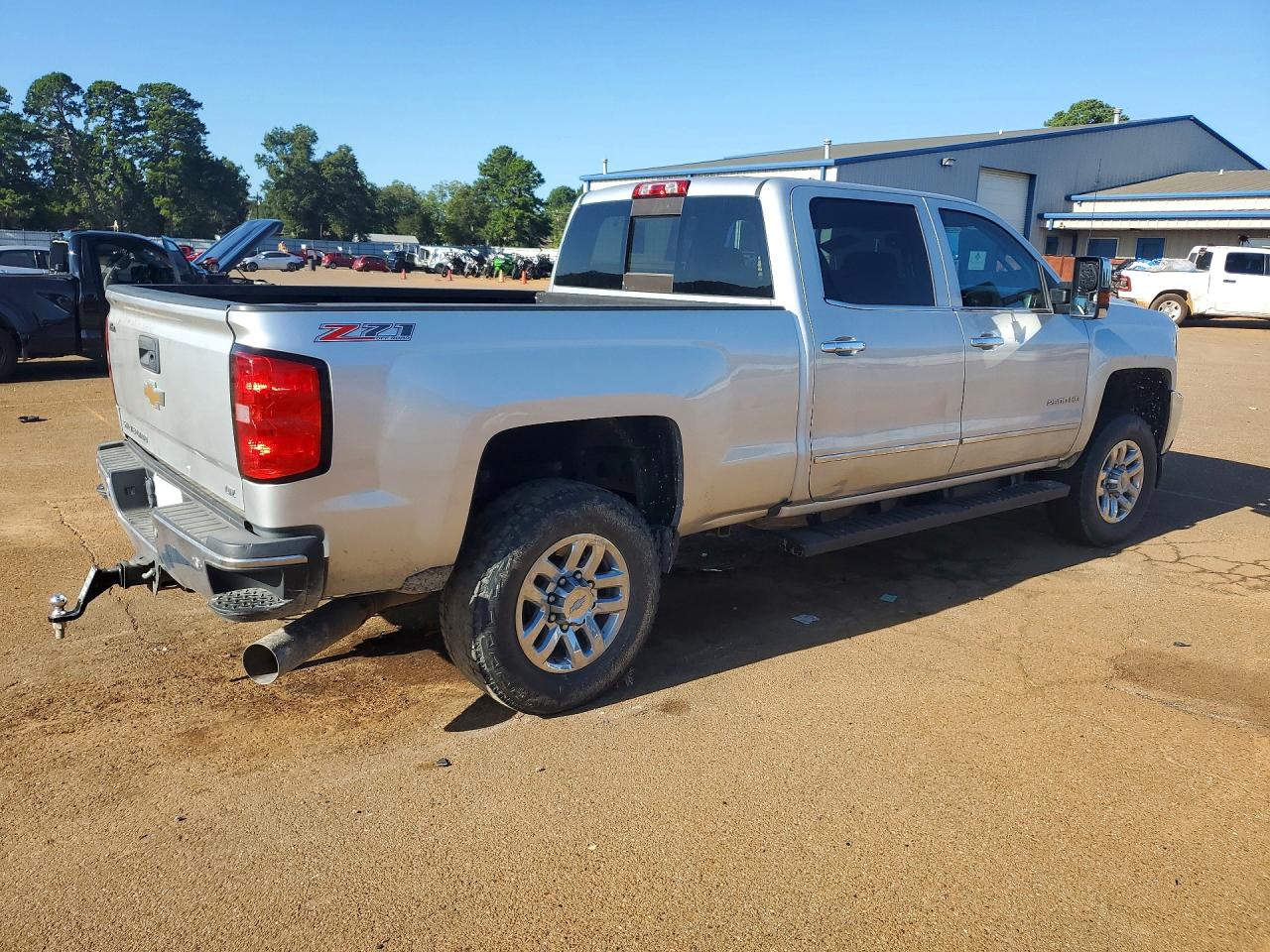 2016 CHEVROLET SILVERADO K2500 HEAVY DUTY LTZ — снимка 3