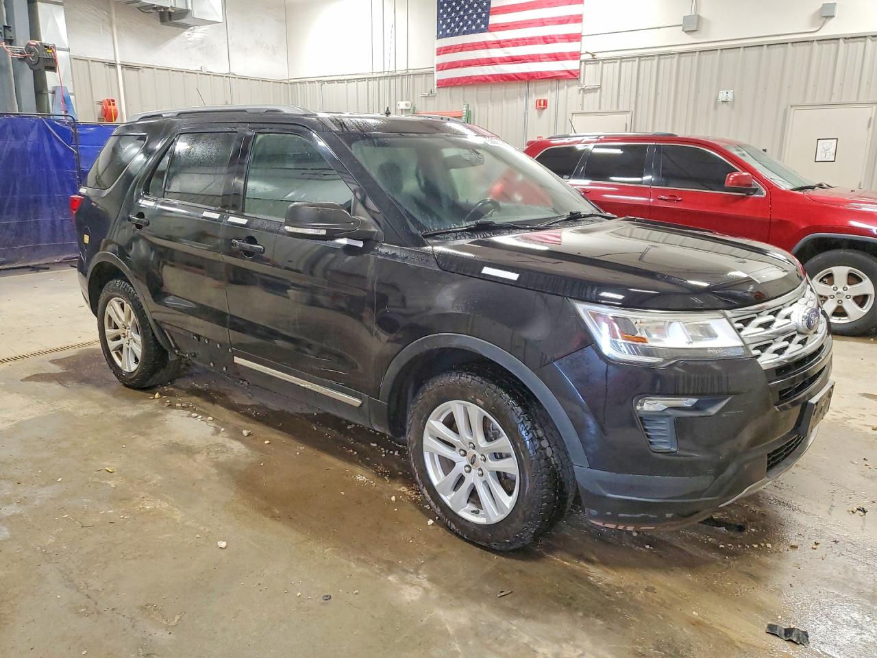 2019 FORD EXPLORER XLT — снимка 4