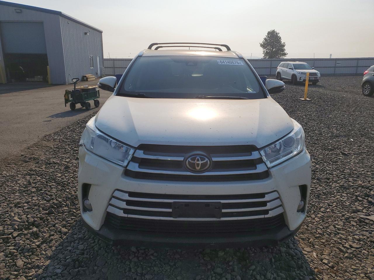 2017 TOYOTA HIGHLANDER XLE — снимка 5