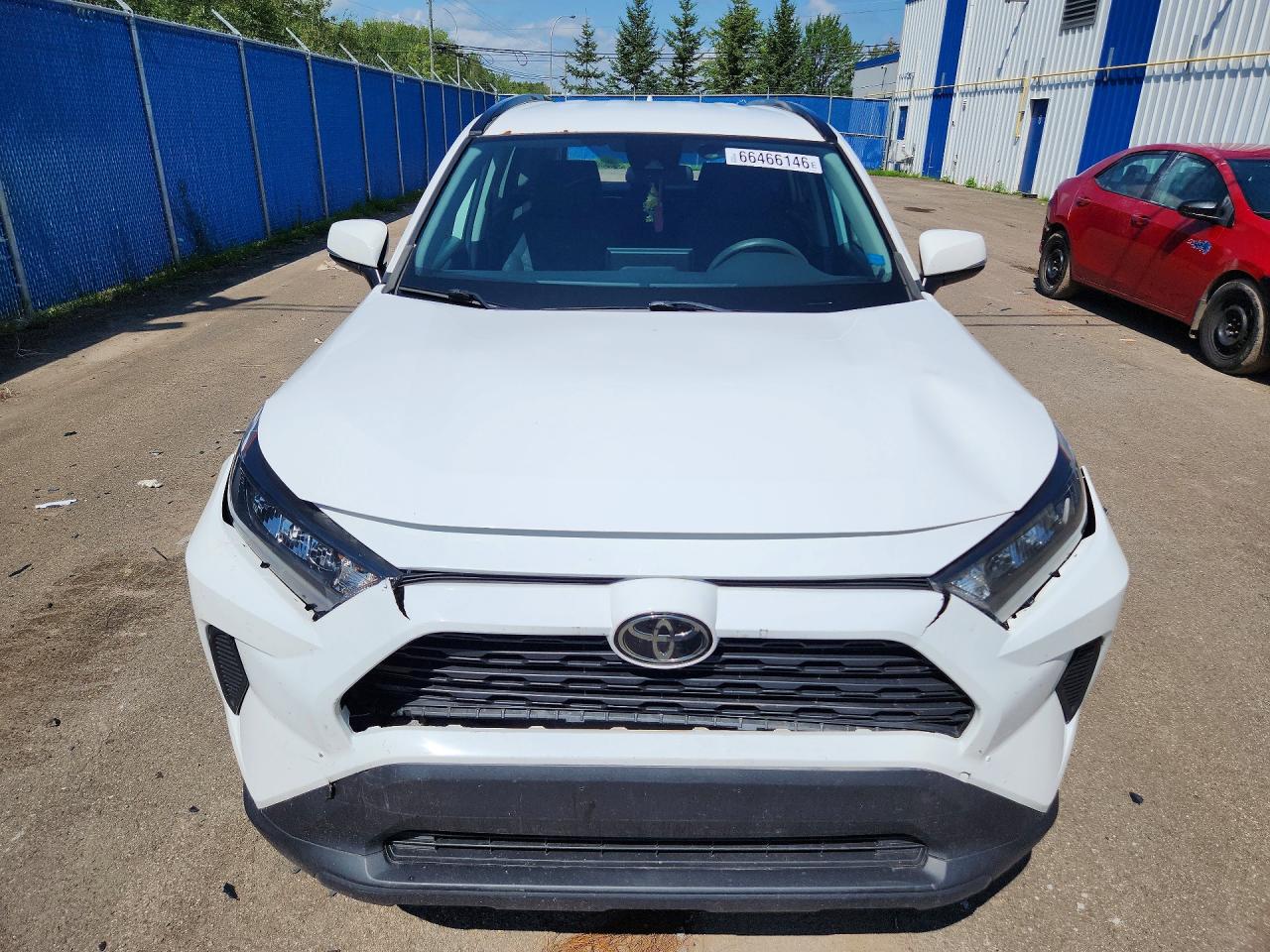 2019 TOYOTA RAV4 LE — снимка 5