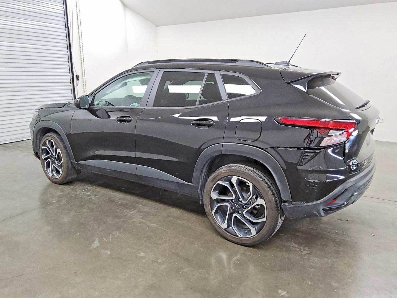 2025 CHEVROLET TRAX 2RS — снимка 2