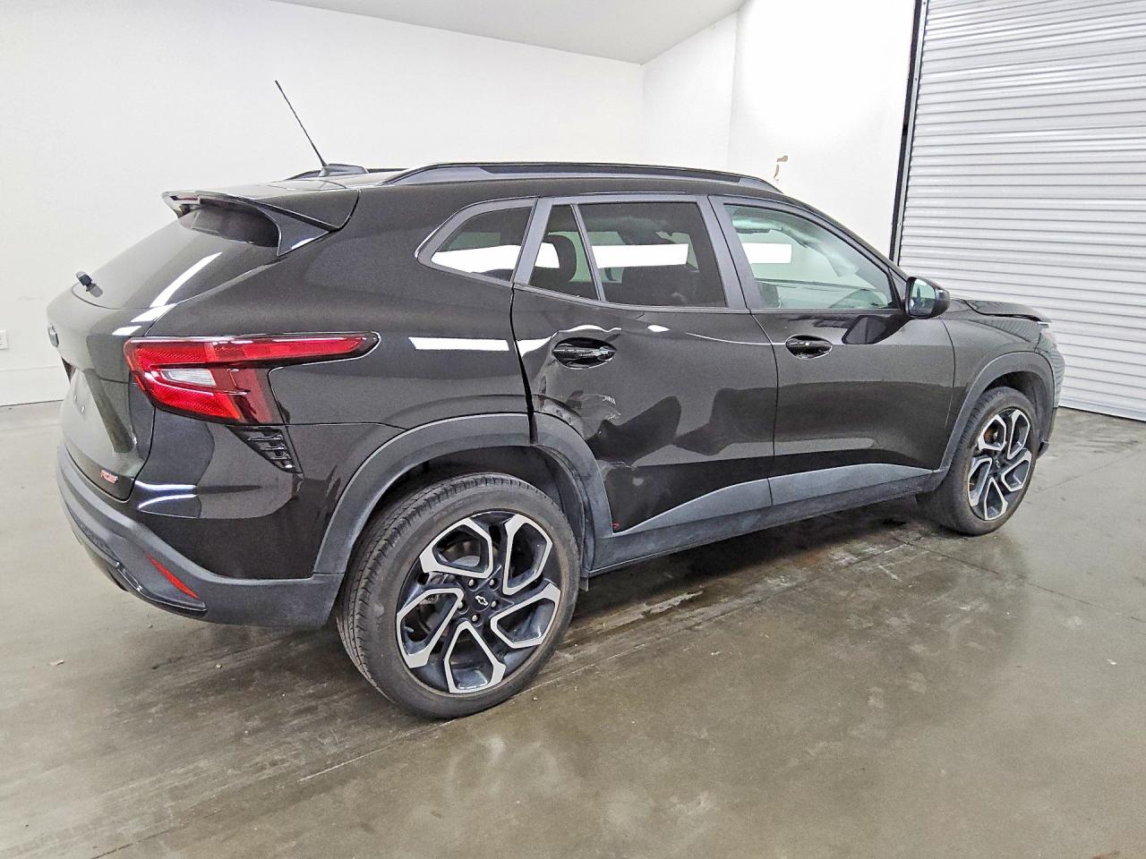2025 CHEVROLET TRAX 2RS — снимка 3