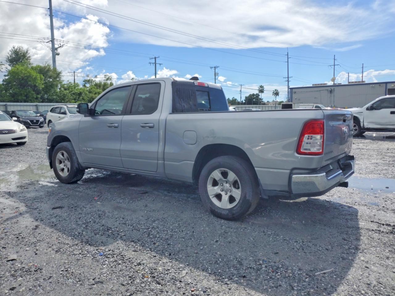 2022 RAM 1500 BIG HORN/LONE STAR — снимка 2