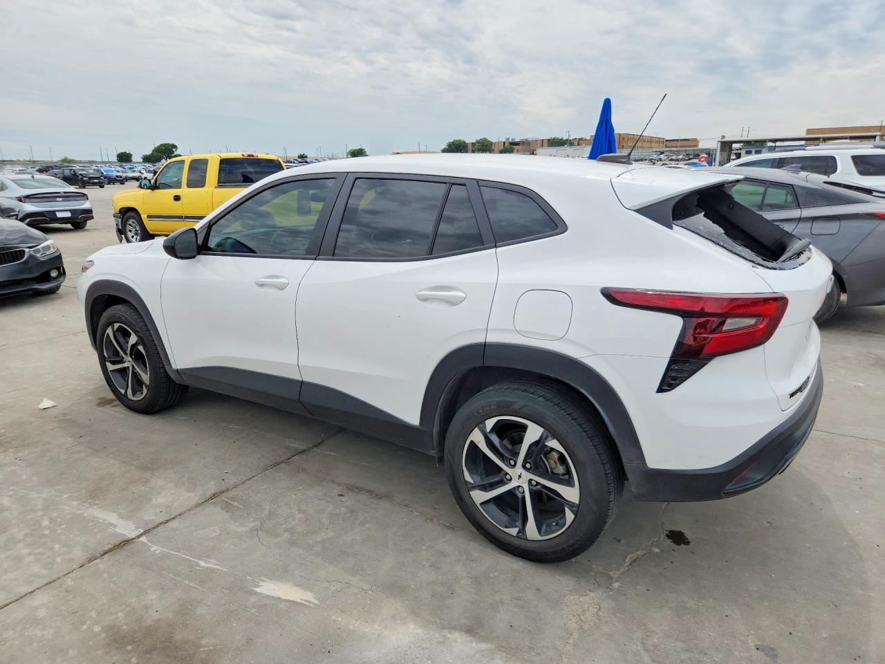 2024 CHEVROLET TRAX 1RS — снимка 2