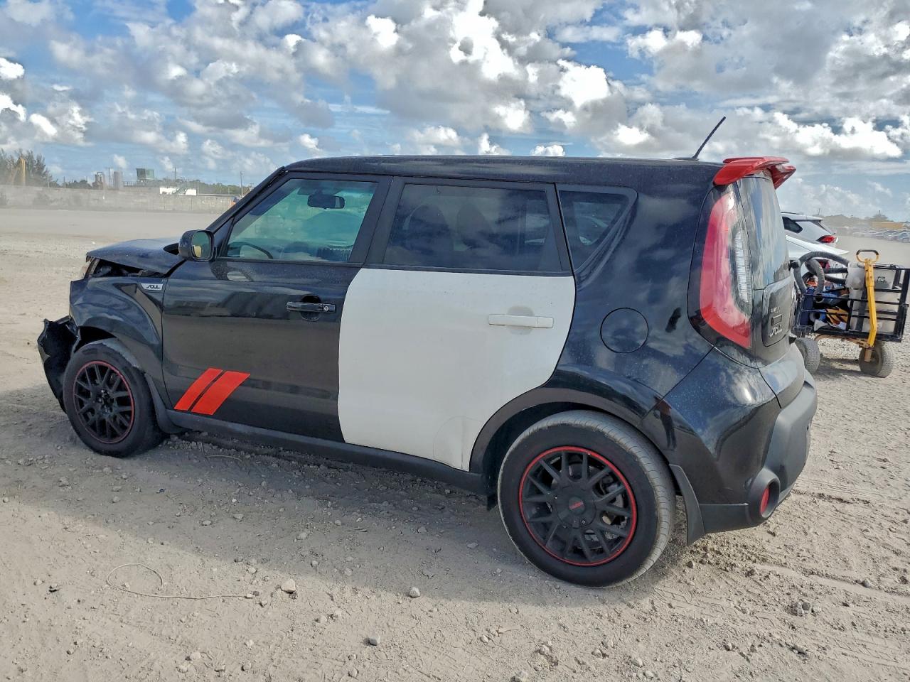 2016 KIA SOUL — снимка 2