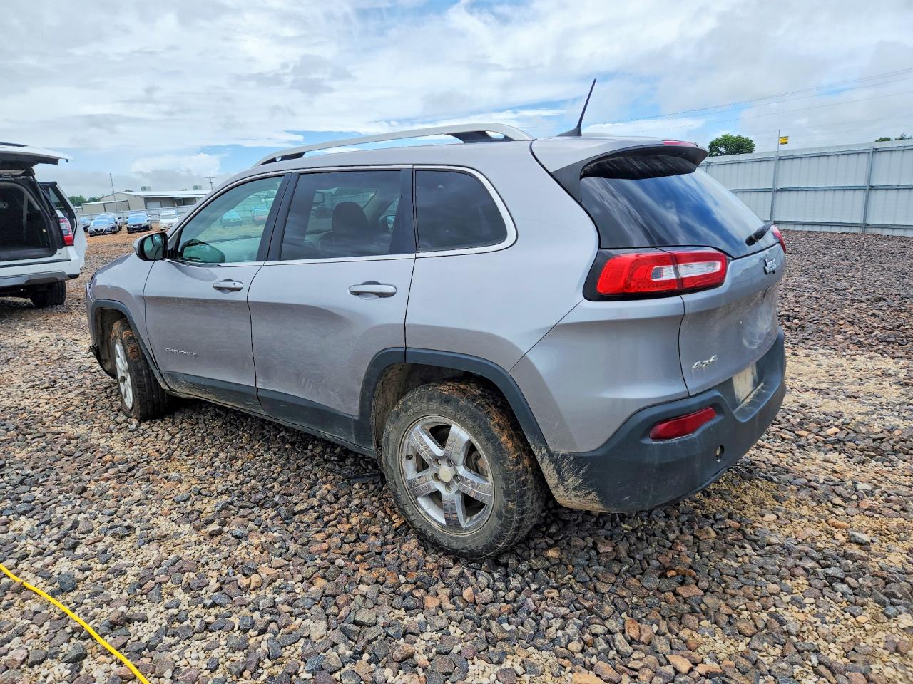 2017 JEEP CHEROKEE LATITUDE — снимка 2