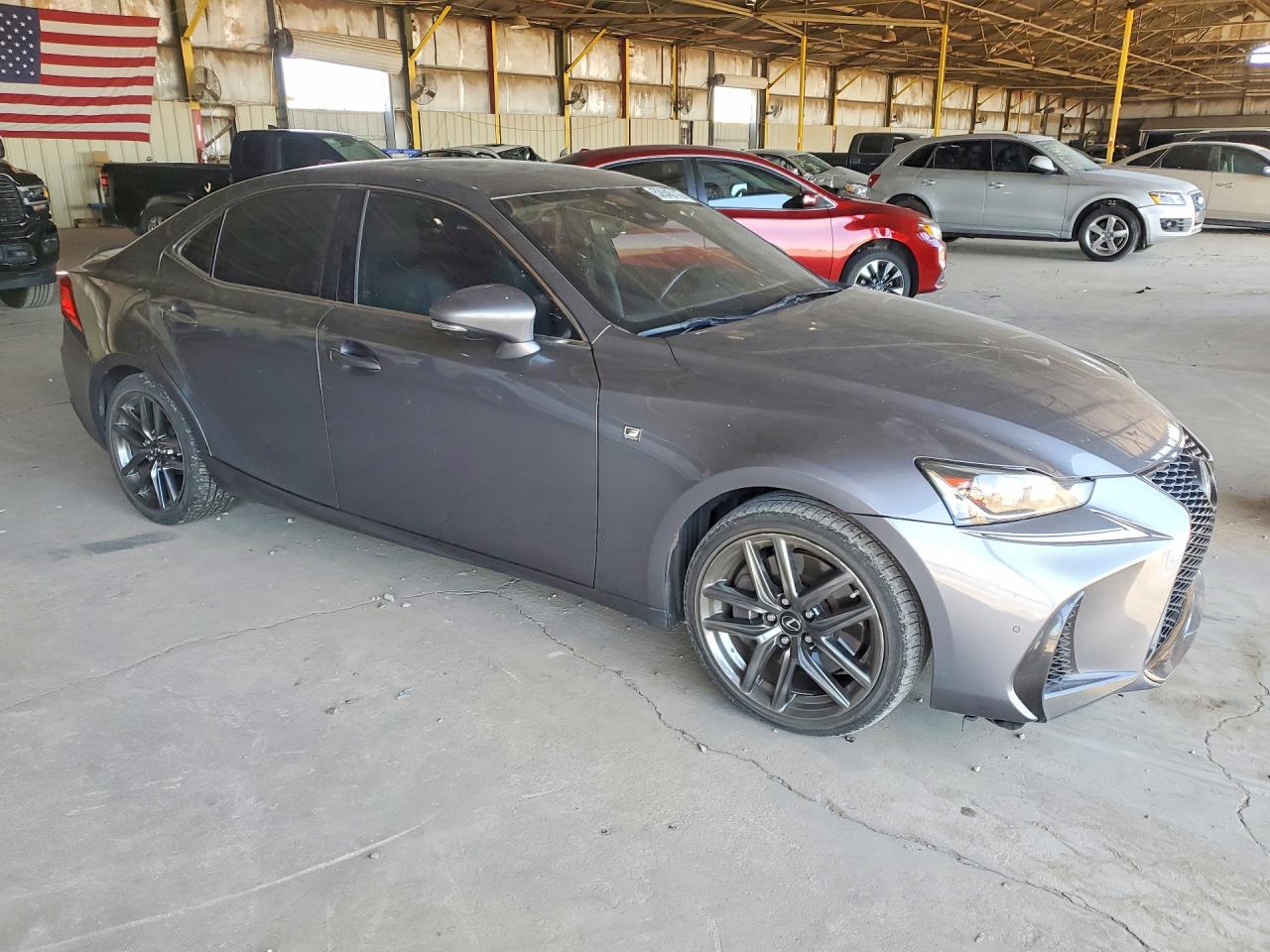 2018 LEXUS IS 300 — снимка 4