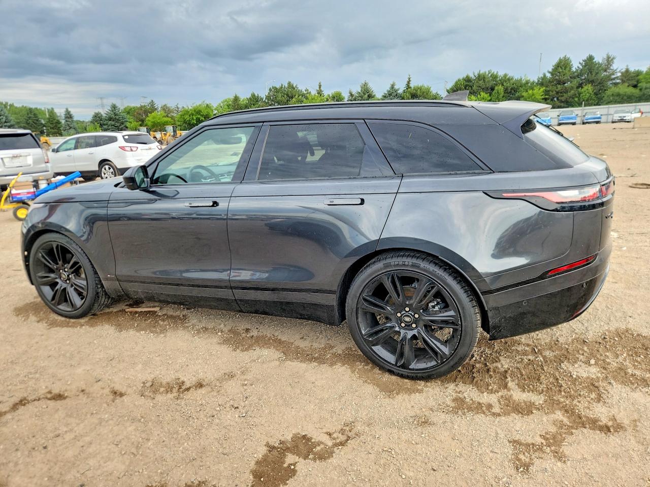 2021 LAND ROVER RANGE ROVER VELAR R-DYNAMIC S — снимка 2