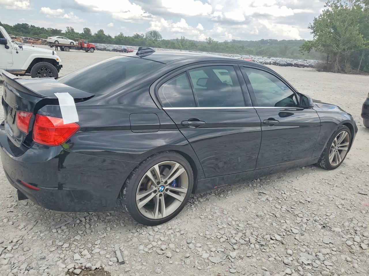 2015 BMW 335 I — снимка 3