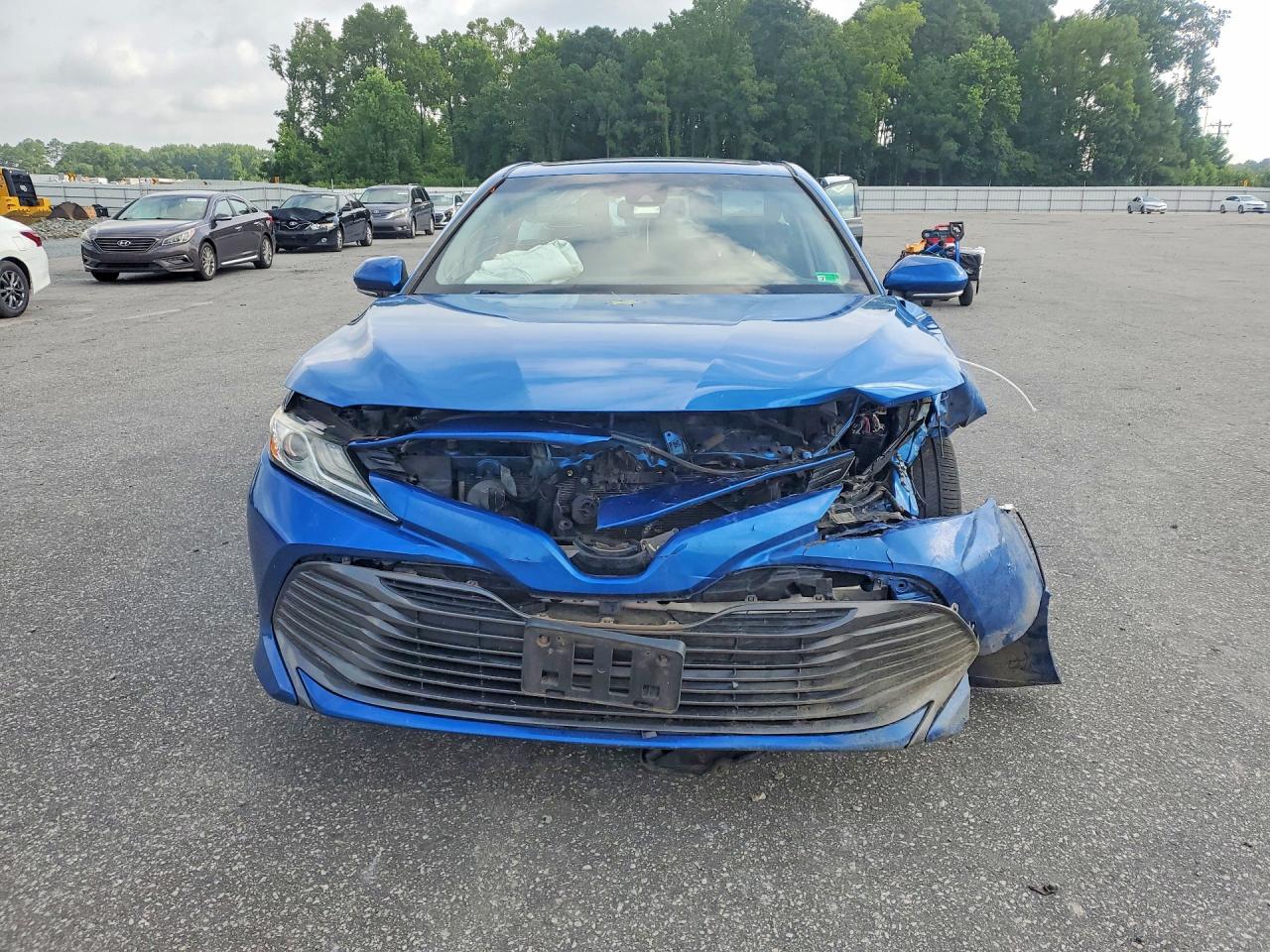 2020 TOYOTA CAMRY XLE — снимка 5