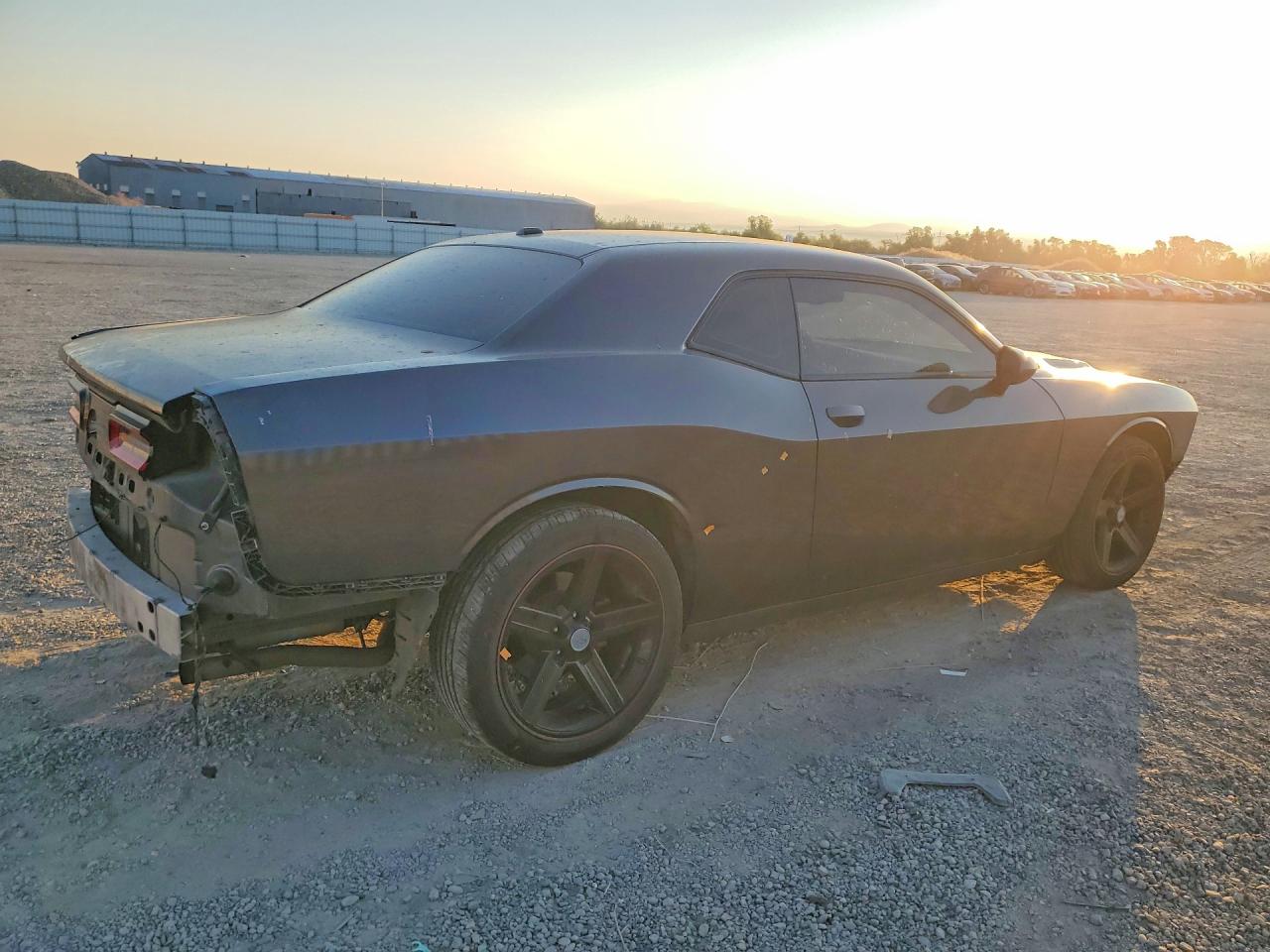 2015 DODGE CHALLENGER SXT — снимка 3