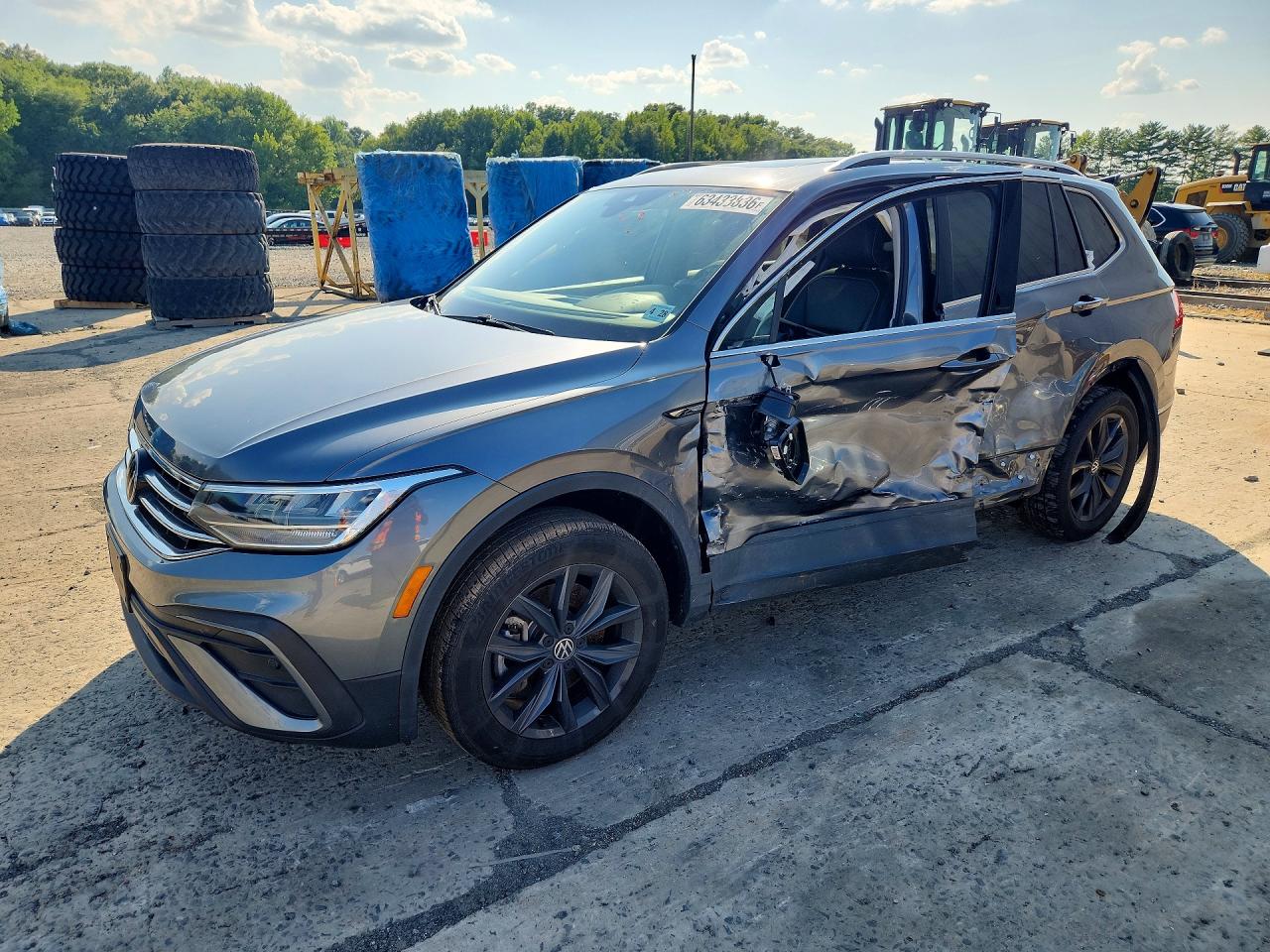2023 VOLKSWAGEN TIGUAN SE