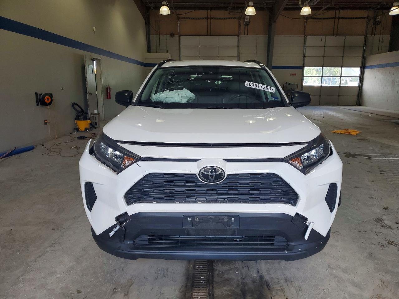 2019 TOYOTA RAV4 LE — снимка 5