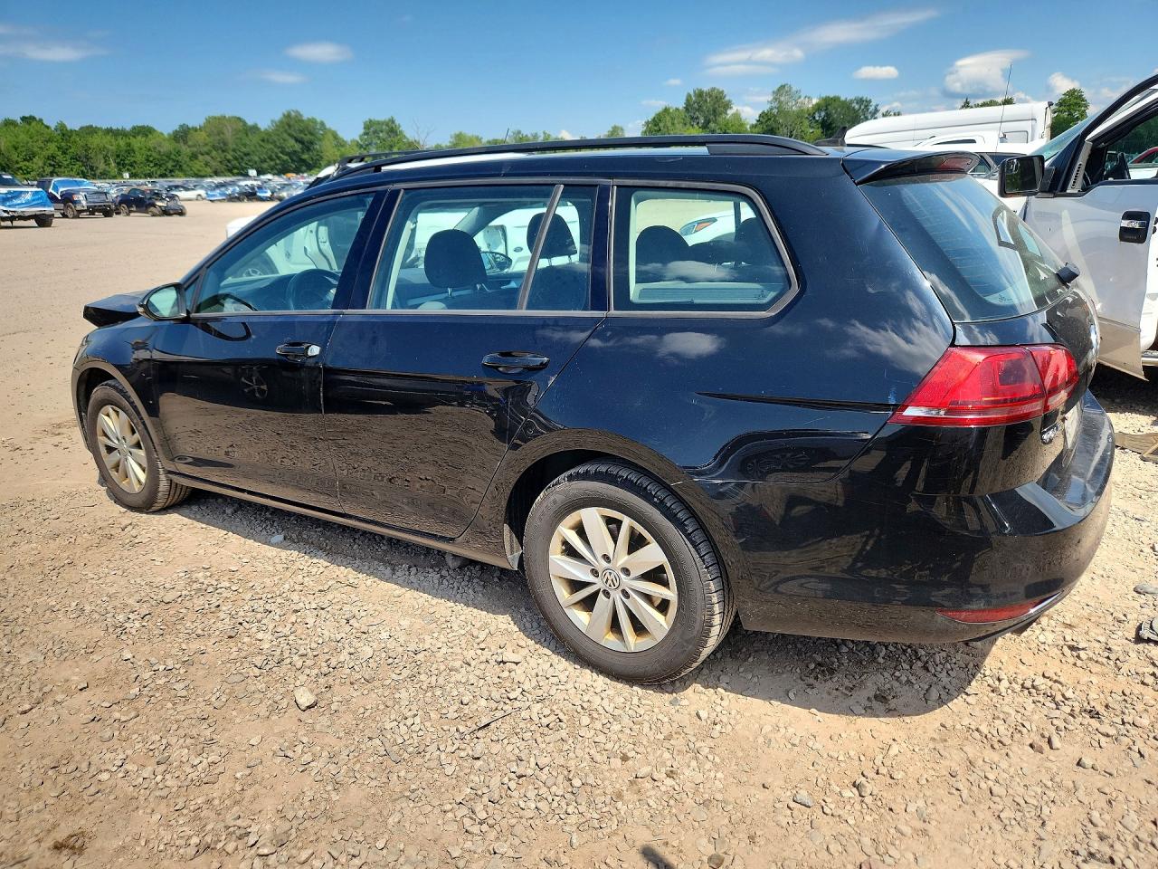 2017 VOLKSWAGEN GOLF SPORTWAGEN S — снимка 2
