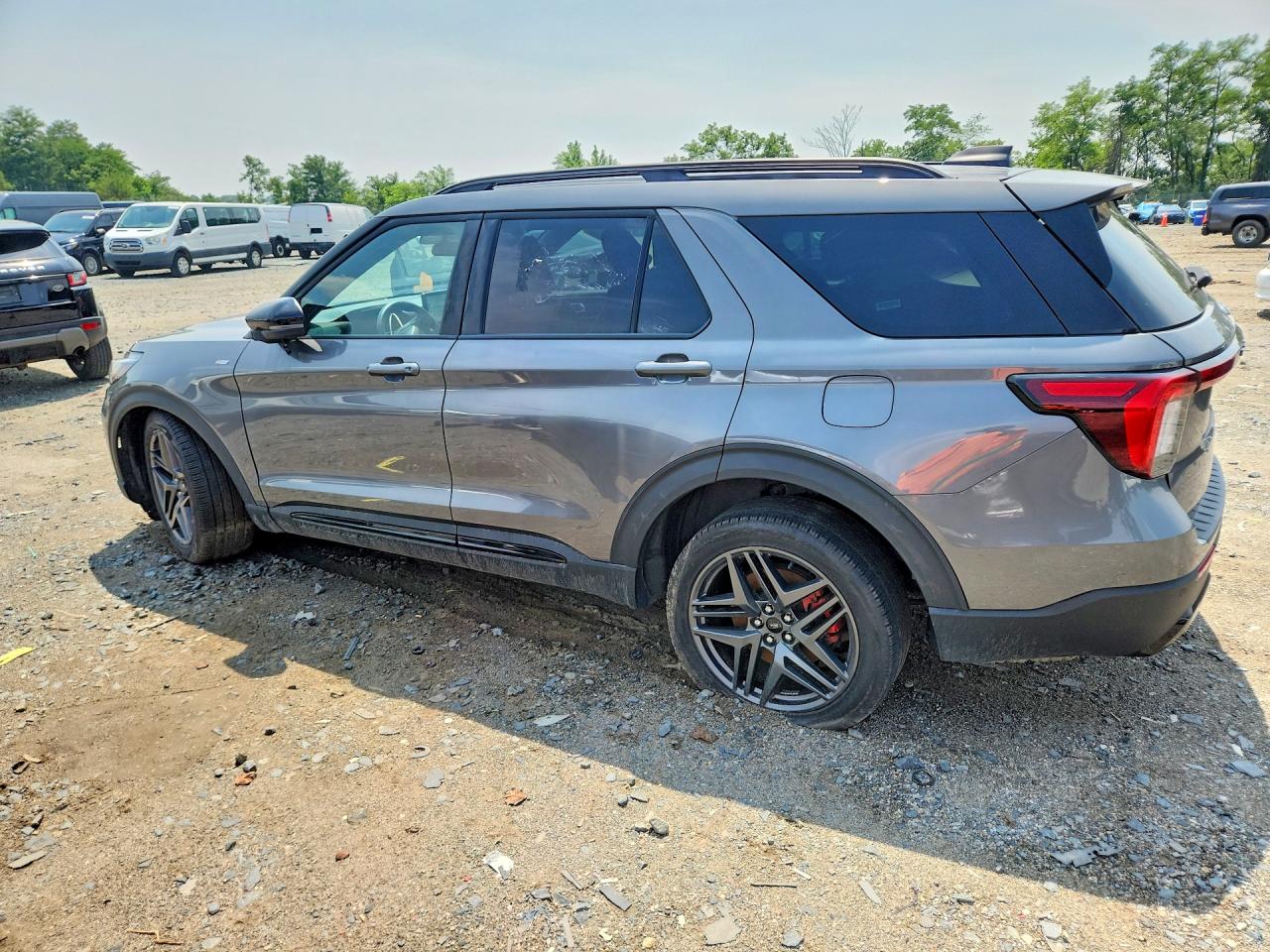 2025 FORD EXPLORER ST-LINE — снимка 2