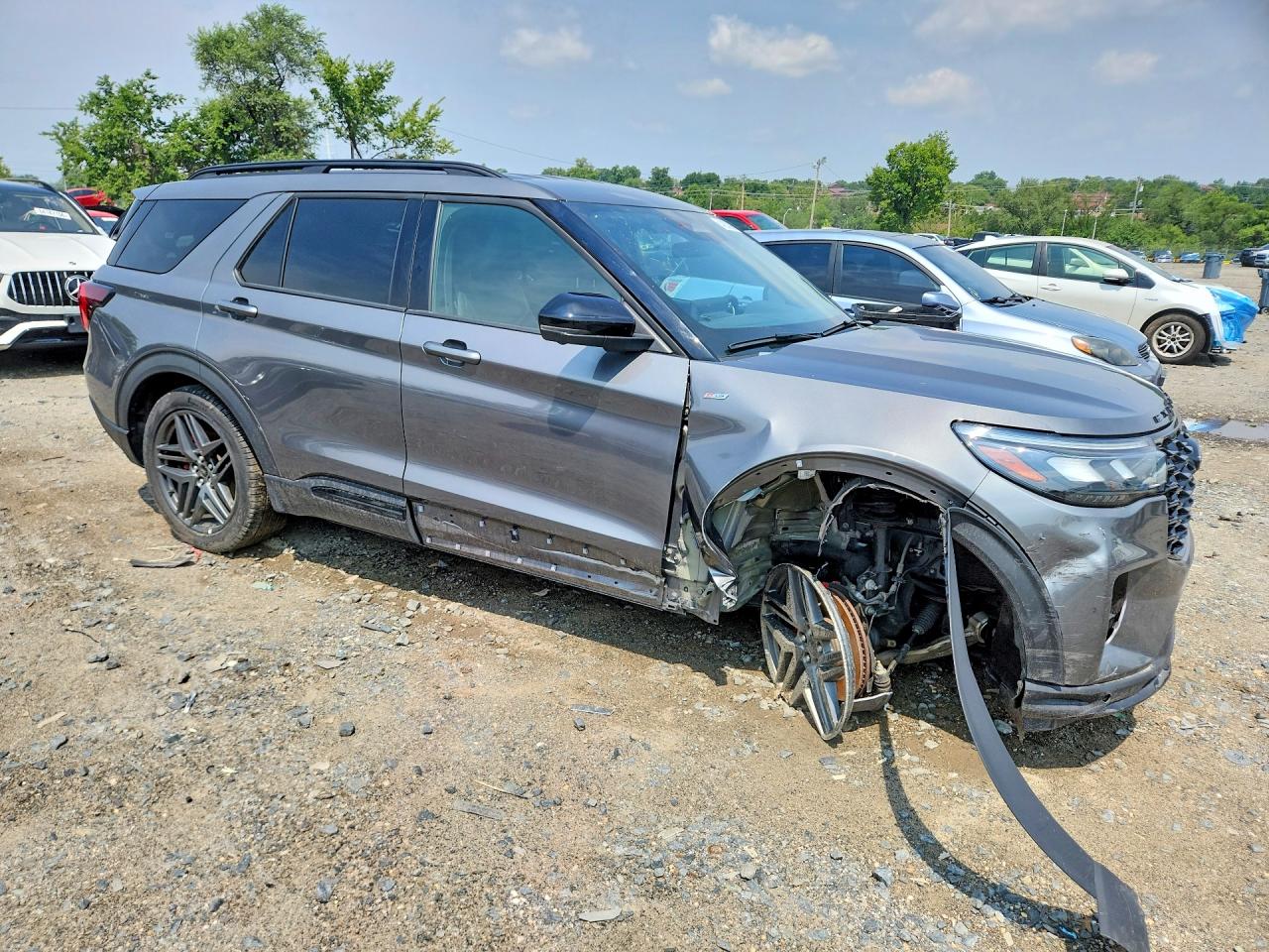 2025 FORD EXPLORER ST-LINE — снимка 4
