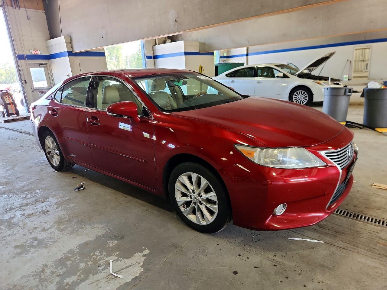 2013 LEXUS ES 300H — снимка 4