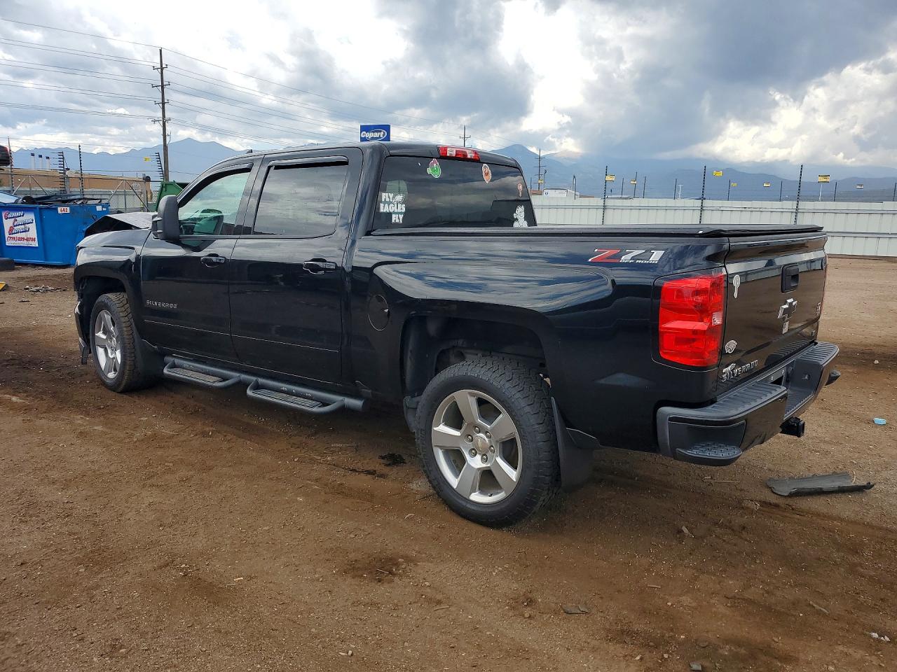 2018 CHEVROLET SILVERADO K1500 LT — снимка 2