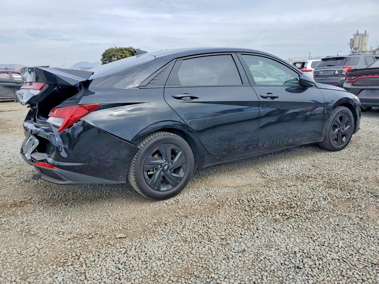 2023 HYUNDAI ELANTRA BLUE — снимка 3