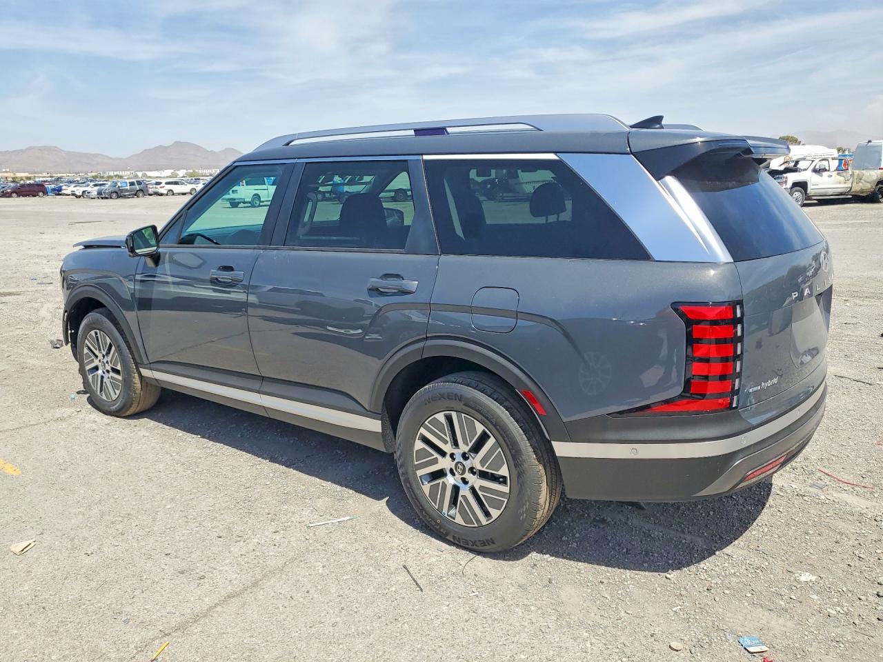 2027 HYUNDAI PALISADE SEL PREMIUM — снимка 2