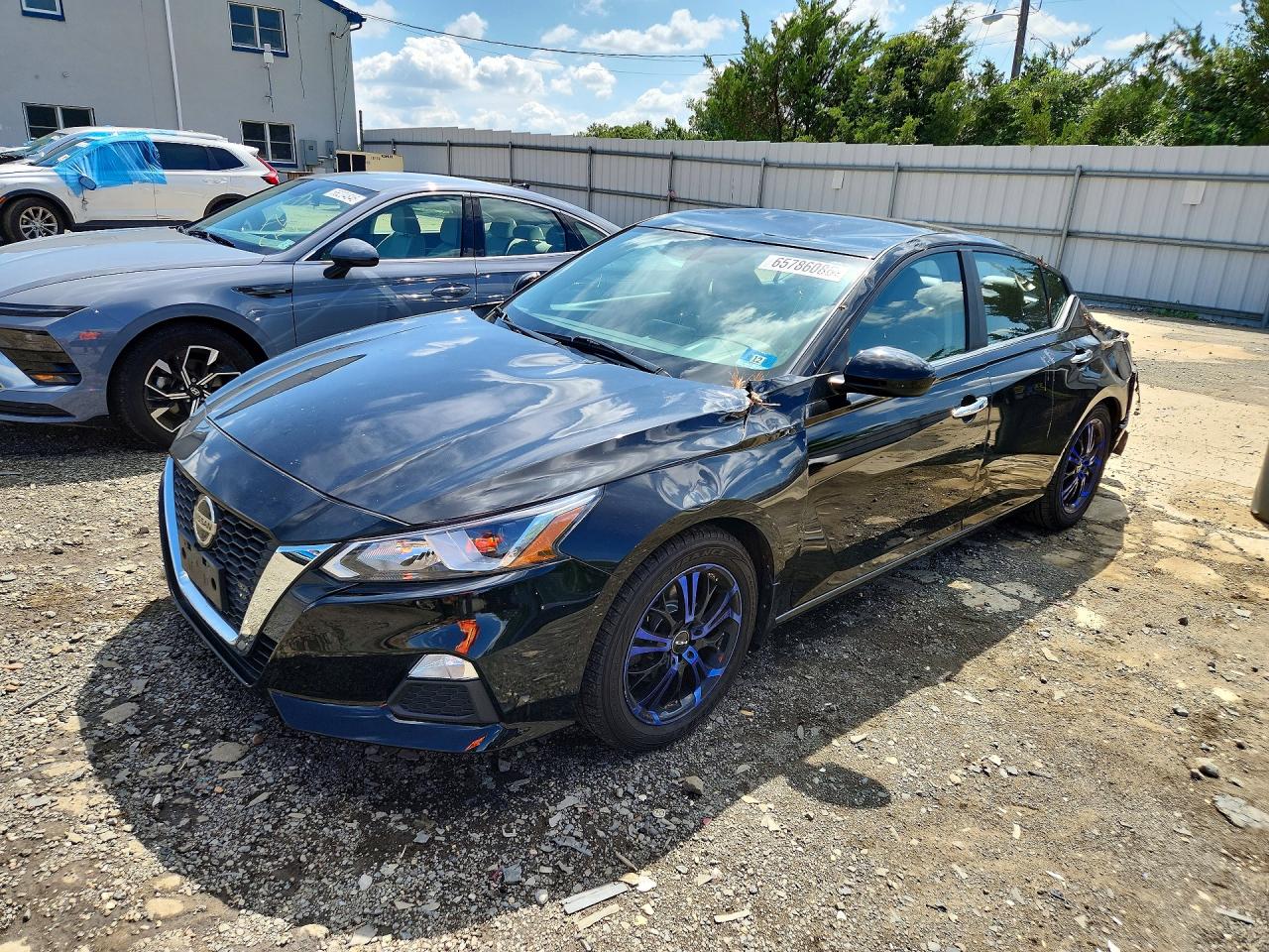 2019 NISSAN ALTIMA S