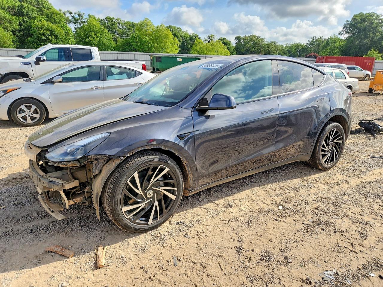 2024 TESLA MODEL Y
