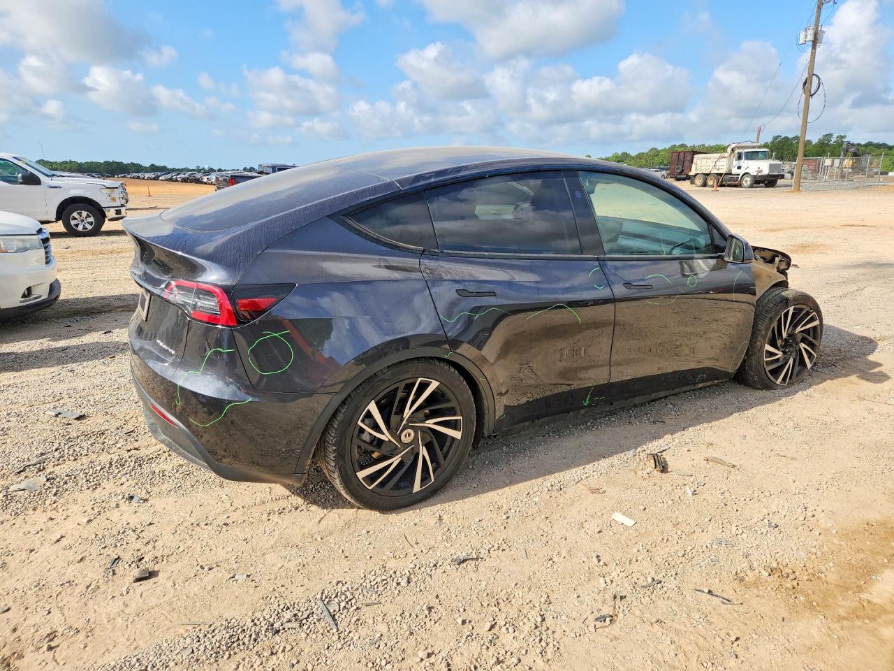 2024 TESLA MODEL Y — снимка 3