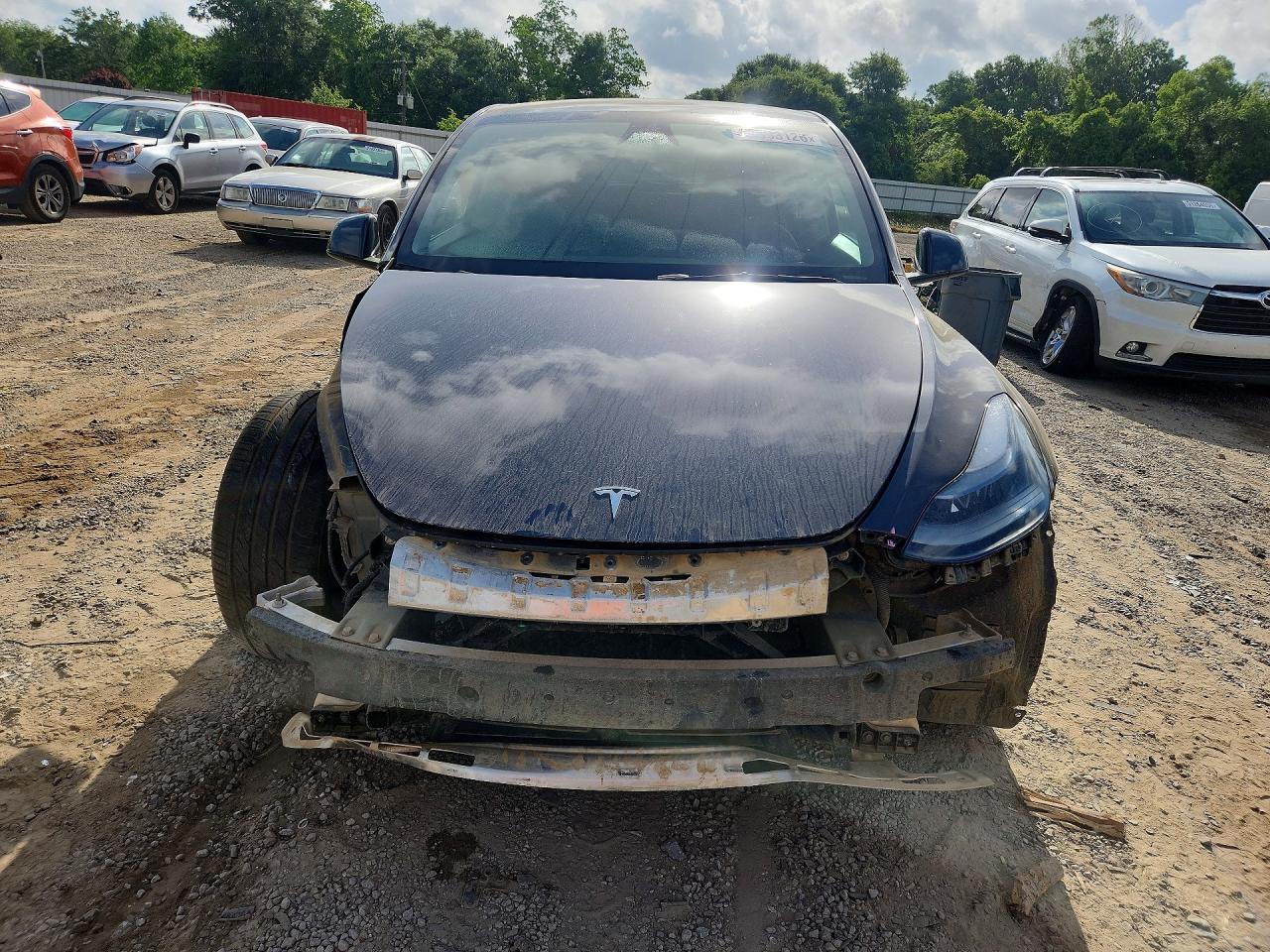 2024 TESLA MODEL Y — снимка 5