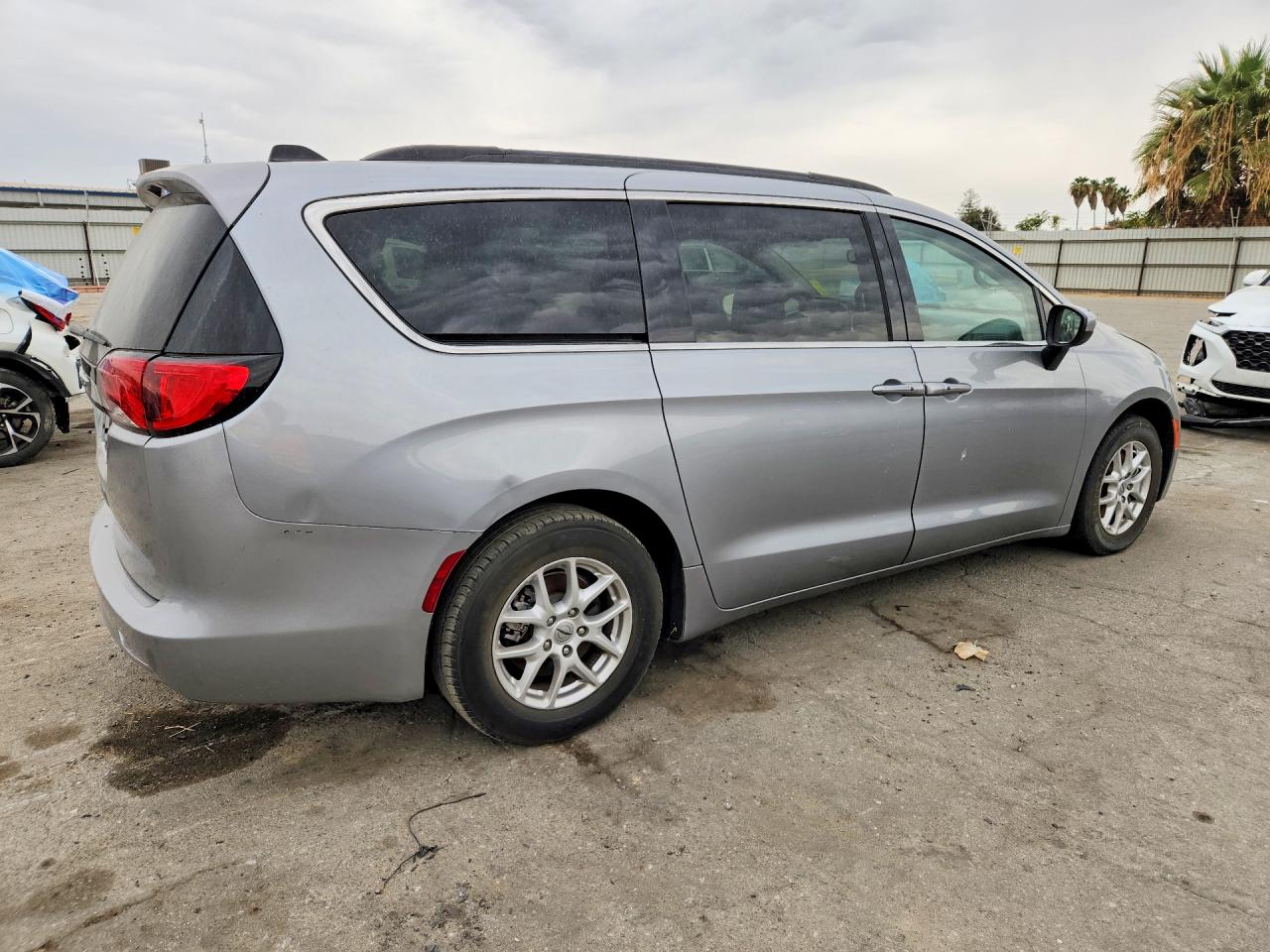 2021 CHRYSLER VOYAGER LXI — снимка 3