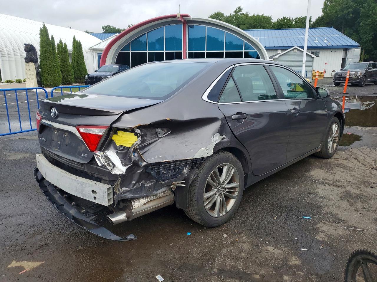 2016 TOYOTA CAMRY SE — снимка 3