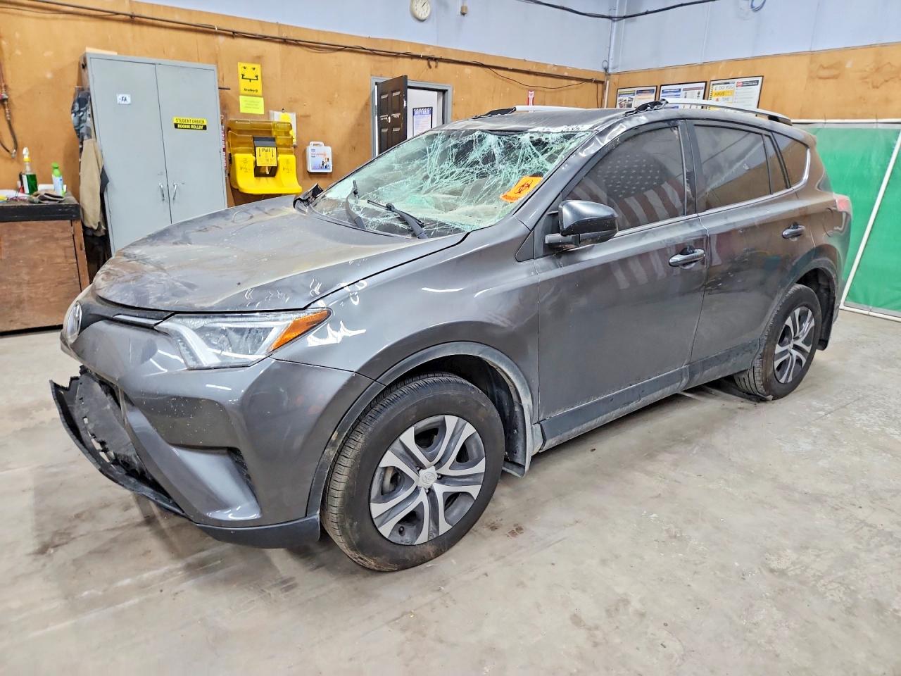 2016 TOYOTA RAV4 LE